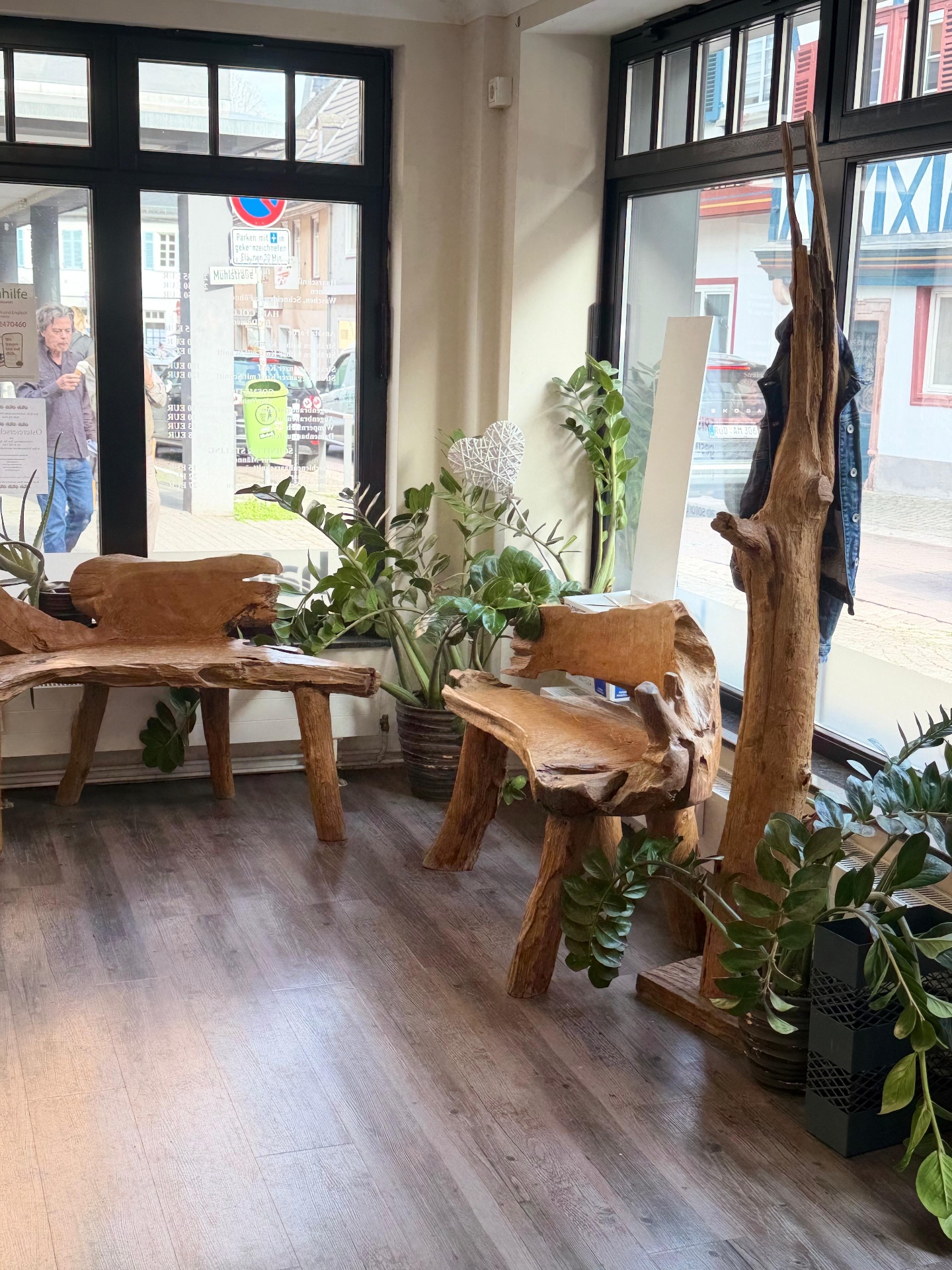 Gemütlicher Wartebereich im Hair Ritual Salon